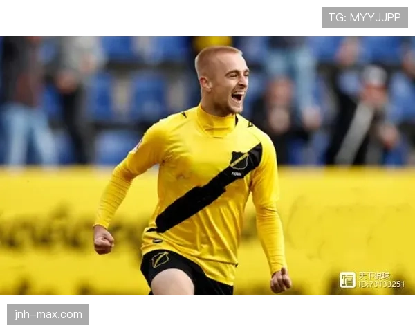 坦巴克蒂比赛影响力持续提升，攻防表现稳健备受关注