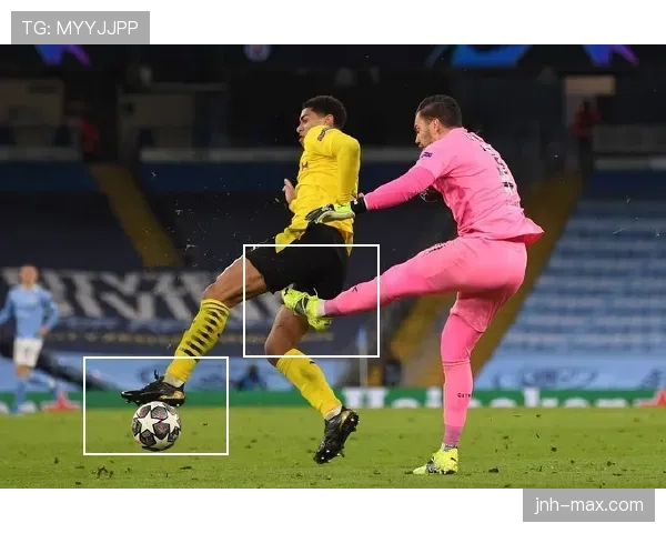 德布劳内vs厄齐尔 中场组织效率与战术适配差距在哪