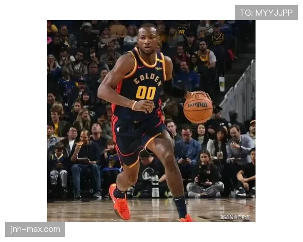 库明加无球跑位效率提升明显 拉开空间助勇士锋线火力