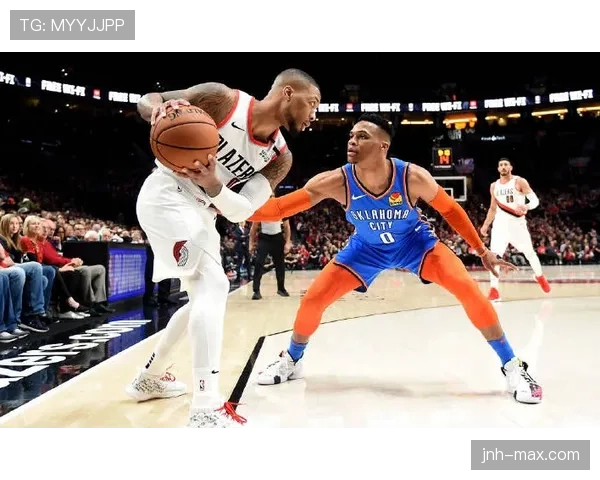 特伦特无球跑动拉开空间，3D属性成球队外线关键